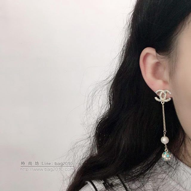 chanel耳環 小香經典熱銷款 鑲鑽小圓球 香奈兒耳環  gzsc1204
